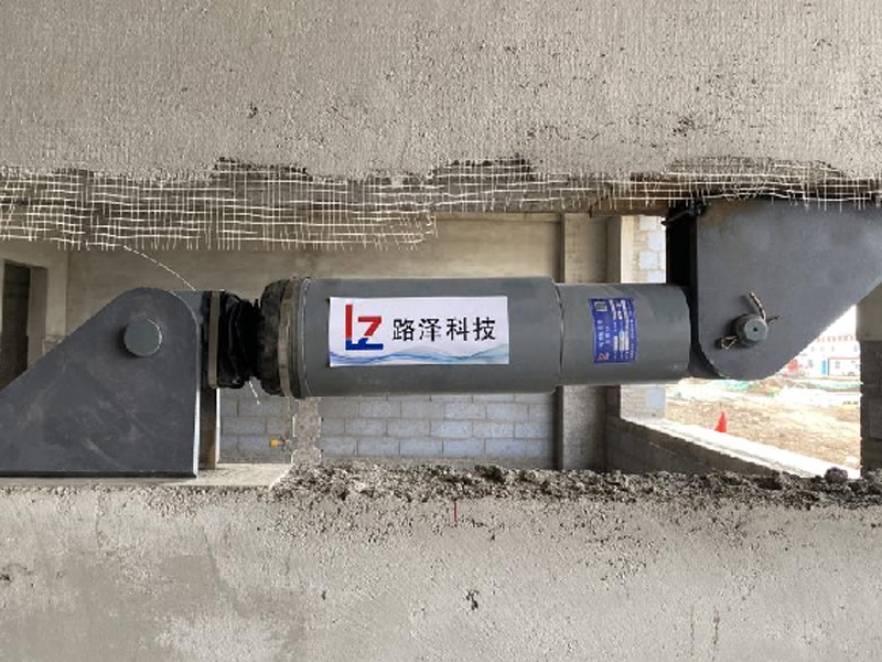 粘（黏）滯阻尼器